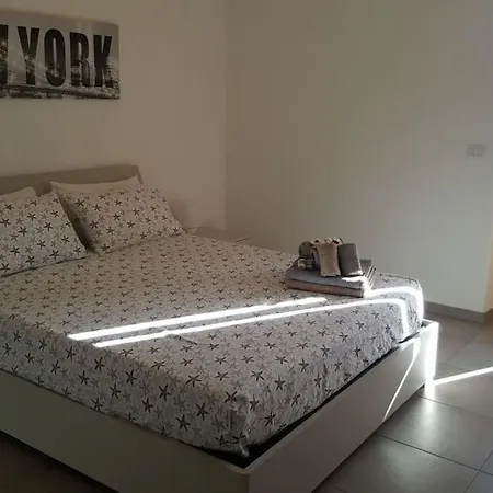 Con Terrazza Apartment Cabras